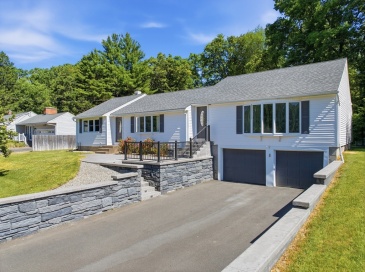 9 Pine Dr, Wilbraham, Massachusetts, 3 Bedrooms Bedrooms, 8 Rooms Rooms,2.5 BathroomsBathrooms,Residential,For Sale,Pine Dr,73537629 9 Pine Dr, Wilbraham, Massachusetts, 3 Bedrooms Bedrooms, 8 Rooms Rooms,2.5 BathroomsBathrooms,Residential,For Sale,Pine Dr,73537629