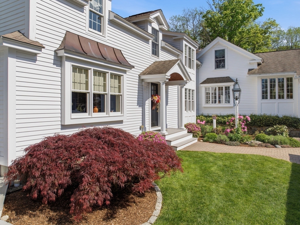 6 Church St, Grafton, Massachusetts, 4 Bedrooms Bedrooms, 12 Rooms Rooms,3 BathroomsBathrooms,Residential,For Sale,Church St,73525505