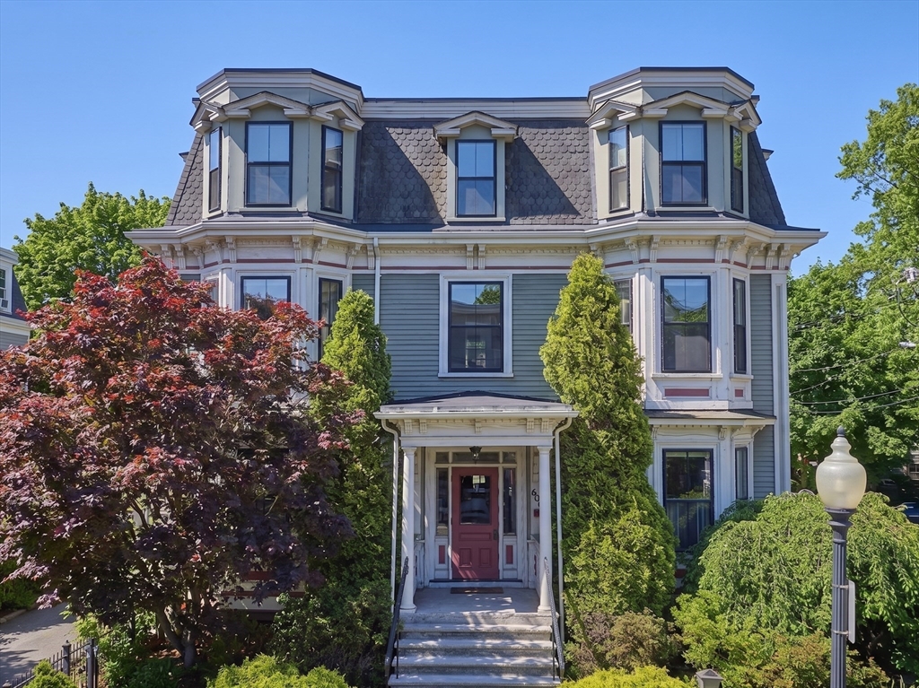 400 Broadway, Somerville, Massachusetts, 2 Bedrooms Bedrooms, 4 Rooms Rooms,1 BathroomBathrooms,Residential,For Sale,Broadway,73537785