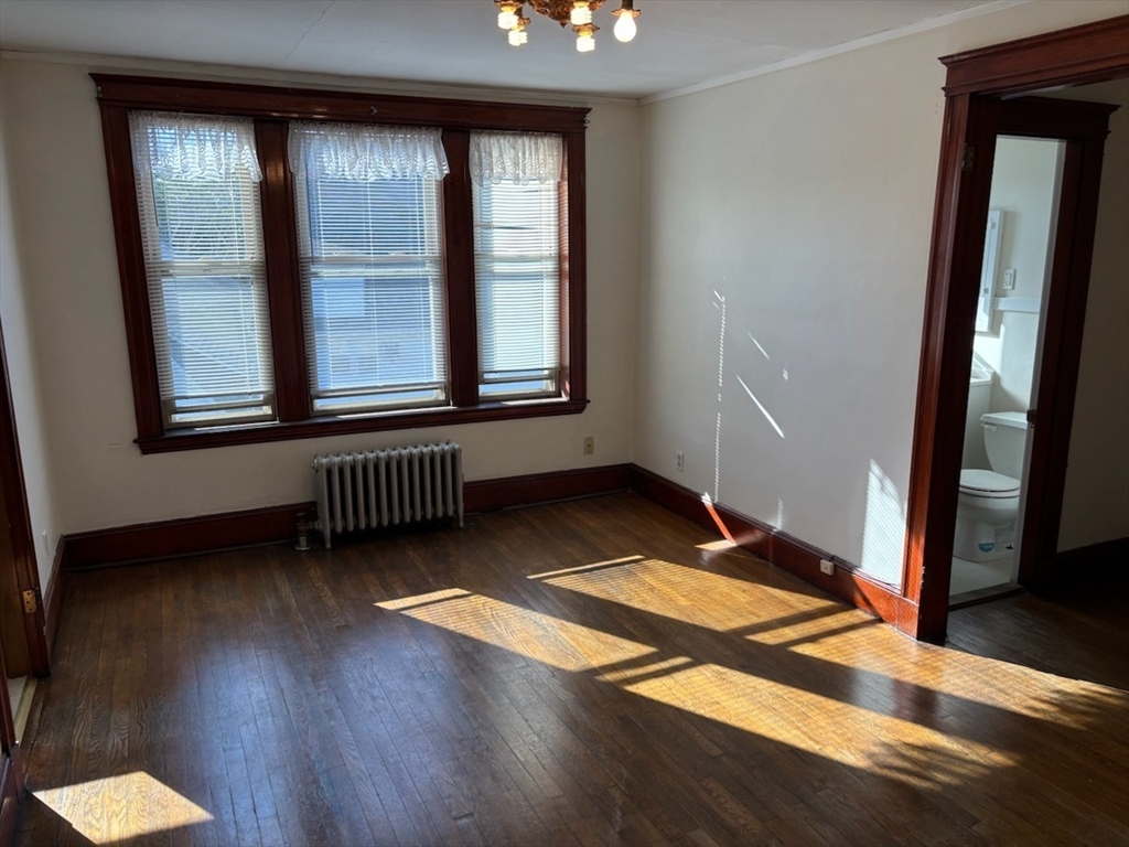 308 Boston Ave, Medford, Massachusetts, 1 Bedroom Bedrooms, 1 Room Rooms,1 BathroomBathrooms,Residential Lease,For Rent,Boston Ave,73537812