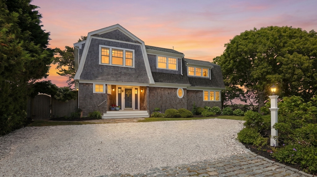 87 Squanto Drive, Chatham, Massachusetts, 3 Bedrooms Bedrooms, 9 Rooms Rooms,3.5 BathroomsBathrooms,Residential,For Sale,Squanto Drive,73538014