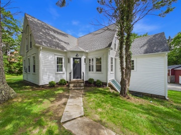 159 County St, Lakeville, Massachusetts, 3 Bedrooms Bedrooms, 6 Rooms Rooms,2.5 BathroomsBathrooms,Residential,For Sale,County St,73537625 159 County St, Lakeville, Massachusetts, 3 Bedrooms Bedrooms, 6 Rooms Rooms,2.5 BathroomsBathrooms,Residential,For Sale,County St,73537625