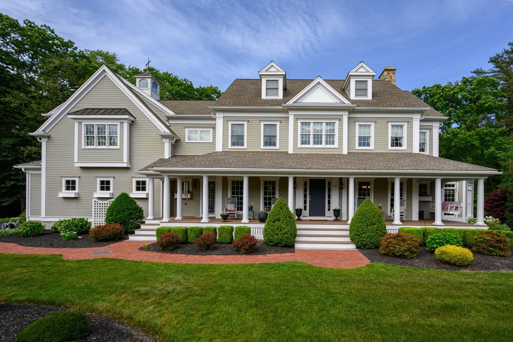 42 Bard Rock Lane, Hanover, Massachusetts, 5 Bedrooms Bedrooms, 15 Rooms Rooms,4.5 BathroomsBathrooms,Residential,For Sale,Bard Rock Lane,73537781
