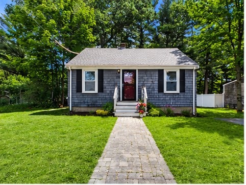 198 Pond St., Rockland, Massachusetts, 3 Bedrooms Bedrooms, 6 Rooms Rooms,1 BathroomBathrooms,Residential,For Sale,Pond St.,73537869