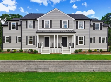 37 Poquanticut Ave, Easton, Massachusetts, 3 Bedrooms Bedrooms, 13 Rooms Rooms,3.5 BathroomsBathrooms,Residential,For Sale,Poquanticut Ave,73537873