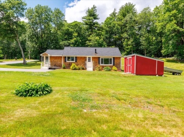 185 Linden St, Berlin, Massachusetts, 2 Bedrooms Bedrooms, 7 Rooms Rooms,1 BathroomBathrooms,Residential,For Sale,Linden St,73537885