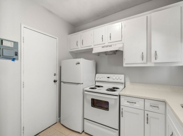 5 Beaver Park Rd, Framingham, Massachusetts, 2 Bedrooms Bedrooms, 4 Rooms Rooms,1 BathroomBathrooms,Residential Lease,For Rent,Beaver Park Rd,73537883 5 Beaver Park Rd, Framingham, Massachusetts, 2 Bedrooms Bedrooms, 4 Rooms Rooms,1 BathroomBathrooms,Residential Lease,For Rent,Beaver Park Rd,73537883