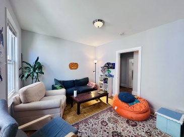 2 Greylock Rd, Boston, Massachusetts, 3 Bedrooms Bedrooms, 7 Rooms Rooms,1.5 BathroomsBathrooms,Residential Lease,For Rent,Greylock Rd,73537682 2 Greylock Rd, Boston, Massachusetts, 3 Bedrooms Bedrooms, 7 Rooms Rooms,1.5 BathroomsBathrooms,Residential Lease,For Rent,Greylock Rd,73537682