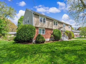 621 S Main St, Haverhill, Massachusetts, 2 Bedrooms Bedrooms, 4 Rooms Rooms,1 BathroomBathrooms,Residential,For Sale,S Main St,73516538 621 S Main St, Haverhill, Massachusetts, 2 Bedrooms Bedrooms, 4 Rooms Rooms,1 BathroomBathrooms,Residential,For Sale,S Main St,73516538