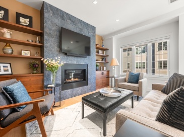 21 Crowninshield Rd, Brookline, Massachusetts, 4 Bedrooms Bedrooms, 7 Rooms Rooms,3.5 BathroomsBathrooms,Residential,For Sale,Crowninshield Rd,73537709