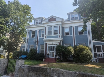9A Ellis St, Boston, Massachusetts, 3 Bedrooms Bedrooms, 7 Rooms Rooms,1 BathroomBathrooms,Residential Lease,For Rent,Ellis St,73537761