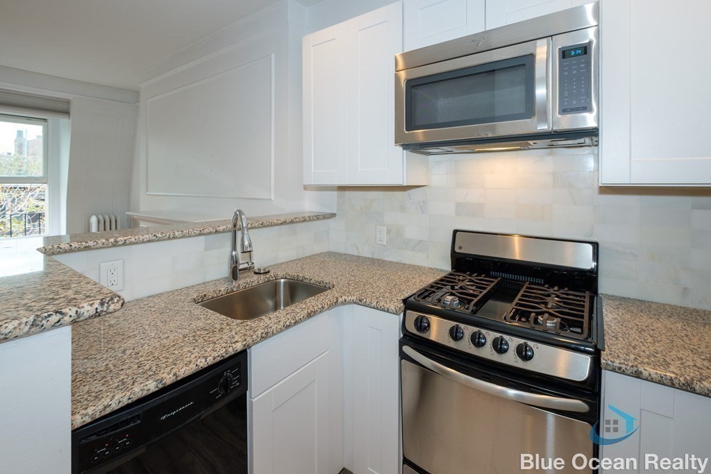 235 Beacon St, Boston, Massachusetts, 1 Room Rooms,1 BathroomBathrooms,Residential Lease,For Rent,Beacon St,73537775