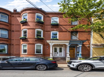 40 Thomas Park, Boston, Massachusetts, 2 Bedrooms Bedrooms, 6 Rooms Rooms,2.5 BathroomsBathrooms,Residential,For Sale,Thomas Park,73537718 40 Thomas Park, Boston, Massachusetts, 2 Bedrooms Bedrooms, 6 Rooms Rooms,2.5 BathroomsBathrooms,Residential,For Sale,Thomas Park,73537718