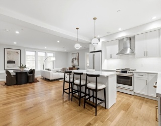 40 Westmoreland Street, Boston, Massachusetts, 2 Bedrooms Bedrooms, 5 Rooms Rooms,2 BathroomsBathrooms,Residential,For Sale,Westmoreland Street,73538141