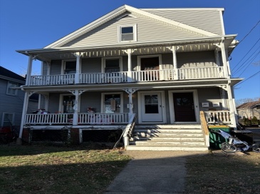 94 Fisher St, North Attleboro, Massachusetts, 2 Bedrooms Bedrooms, 4 Rooms Rooms,1 BathroomBathrooms,Residential Lease,For Rent,Fisher St,73538220