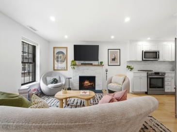100 Main Street, Boston, Massachusetts, 1 Bedroom Bedrooms, 3 Rooms Rooms,1 BathroomBathrooms,Residential,For Sale,Main Street,73538234 100 Main Street, Boston, Massachusetts, 1 Bedroom Bedrooms, 3 Rooms Rooms,1 BathroomBathrooms,Residential,For Sale,Main Street,73538234