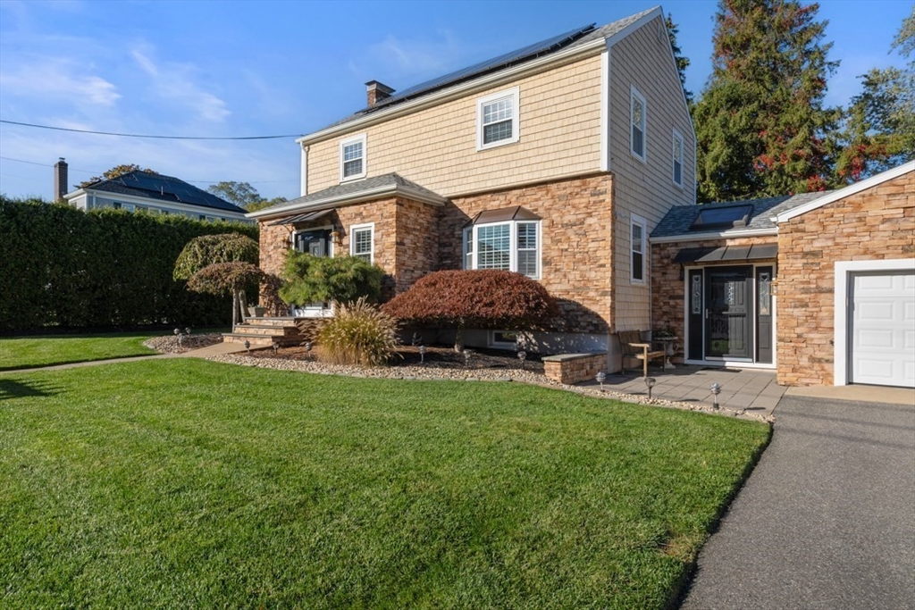 159 Wilder, Swansea, Massachusetts, 3 Bedrooms Bedrooms, 9 Rooms Rooms,2.5 BathroomsBathrooms,Residential,For Sale,Wilder,73537706