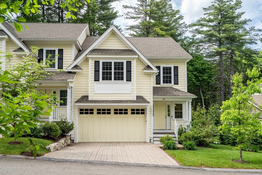 37 Jefferson Dr, Lexington, Massachusetts, 3 Bedrooms Bedrooms, 6 Rooms Rooms,3.5 BathroomsBathrooms,Residential,For Sale,Jefferson Dr,73537925