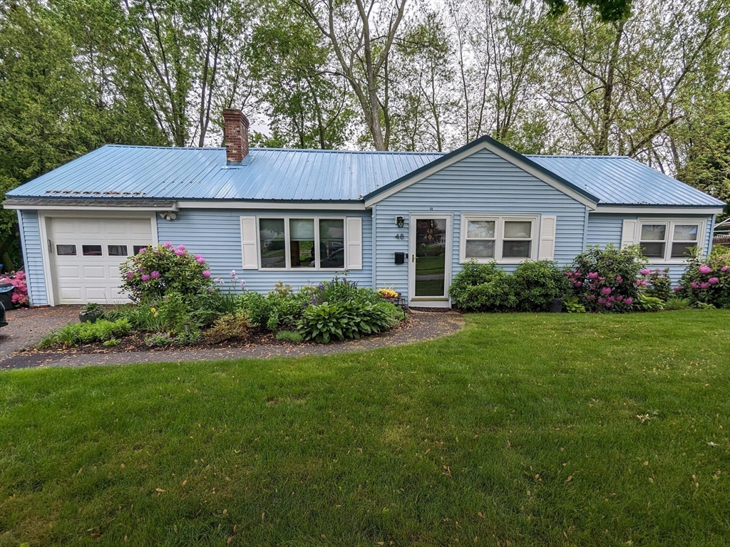 48 Beacon St, Natick, Massachusetts, 4 Bedrooms Bedrooms, 8 Rooms Rooms,2 BathroomsBathrooms,Residential,For Sale,Beacon St,73537931