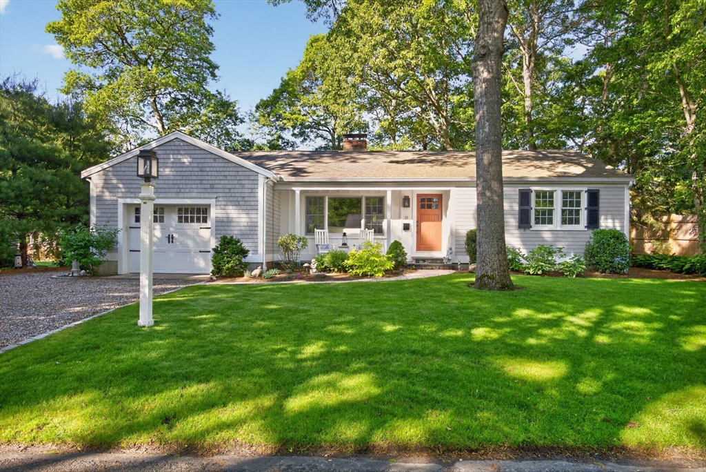 15 Brezner Lane, Barnstable, Massachusetts, 2 Bedrooms Bedrooms, 4 Rooms Rooms,1.5 BathroomsBathrooms,Residential,For Sale,Brezner Lane,73537569