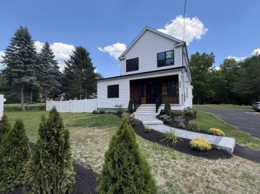 1172 Washington St, Holliston, Massachusetts, 4 Bedrooms Bedrooms, 9 Rooms Rooms,4.5 BathroomsBathrooms,Residential,For Sale,Washington St,73537793 1172 Washington St, Holliston, Massachusetts, 4 Bedrooms Bedrooms, 9 Rooms Rooms,4.5 BathroomsBathrooms,Residential,For Sale,Washington St,73537793