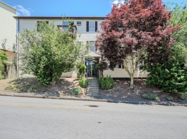 229 Vernon St, Worcester, Massachusetts, 2 Bedrooms Bedrooms, 4 Rooms Rooms,1 BathroomBathrooms,Residential,For Sale,Vernon St,73537749 229 Vernon St, Worcester, Massachusetts, 2 Bedrooms Bedrooms, 4 Rooms Rooms,1 BathroomBathrooms,Residential,For Sale,Vernon St,73537749