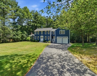 61 Stoney Weir Rd, Halifax, Massachusetts, 3 Bedrooms Bedrooms, 7 Rooms Rooms,3 BathroomsBathrooms,Residential,For Sale,Stoney Weir Rd,73538050