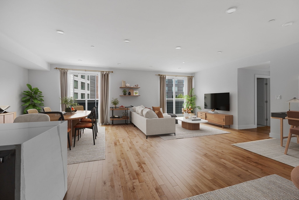 50 Hichborn St, Boston, Massachusetts, 3 Bedrooms Bedrooms, 5 Rooms Rooms,2.5 BathroomsBathrooms,Residential,For Sale,Hichborn St,73537887