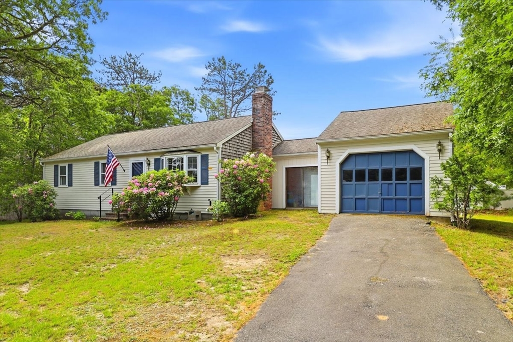 9 Deerfield Rd, Yarmouth, Massachusetts, 3 Bedrooms Bedrooms, 5 Rooms Rooms,1 BathroomBathrooms,Residential,For Sale,Deerfield Rd,73538091