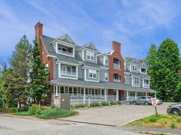 1732 Main Street, Concord, Massachusetts, 2 Bedrooms Bedrooms, 4 Rooms Rooms,2 BathroomsBathrooms,Residential,For Sale,Main Street,73537971 1732 Main Street, Concord, Massachusetts, 2 Bedrooms Bedrooms, 4 Rooms Rooms,2 BathroomsBathrooms,Residential,For Sale,Main Street,73537971