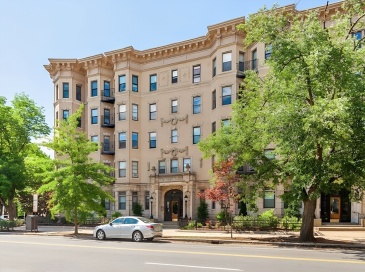 1111 Boylston St., Boston, Massachusetts, 3 Rooms Rooms,1 BathroomBathrooms,Residential,For Sale,Boylston St.,73537899 1111 Boylston St., Boston, Massachusetts, 3 Rooms Rooms,1 BathroomBathrooms,Residential,For Sale,Boylston St.,73537899