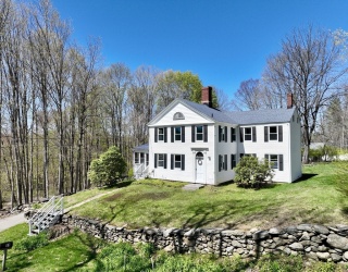 11 Whittemore Rd, Sturbridge, Massachusetts, 4 Bedrooms Bedrooms, 4 Rooms Rooms,2 BathroomsBathrooms,Residential,For Sale,Whittemore Rd,73511444