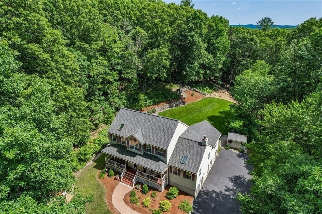 56 Patriot Road, Tyngsborough, Massachusetts, 3 Bedrooms Bedrooms, 9 Rooms Rooms,2.5 BathroomsBathrooms,Residential,For Sale,Patriot Road,73535819