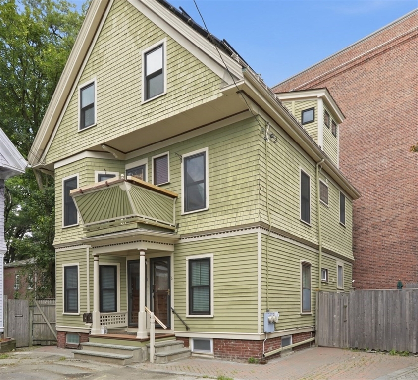 5-6 Porter Circle, Cambridge, Massachusetts, 5 Bedrooms Bedrooms, 11 Rooms Rooms,3.5 BathroomsBathrooms,Residential Income,For Sale,Porter Circle,73538271