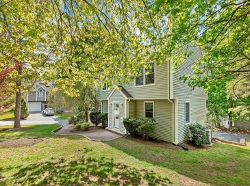 10 University Park, Waltham, Massachusetts, 3 Bedrooms Bedrooms, 6 Rooms Rooms,2 BathroomsBathrooms,Residential,For Sale,University Park,73517720 10 University Park, Waltham, Massachusetts, 3 Bedrooms Bedrooms, 6 Rooms Rooms,2 BathroomsBathrooms,Residential,For Sale,University Park,73517720