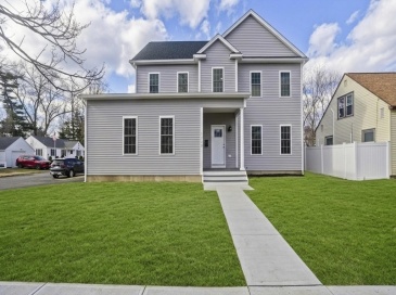 1220 Bay Street, Springfield, Massachusetts, 4 Bedrooms Bedrooms, 7 Rooms Rooms,2.5 BathroomsBathrooms,Residential,For Sale,Bay Street,73498953