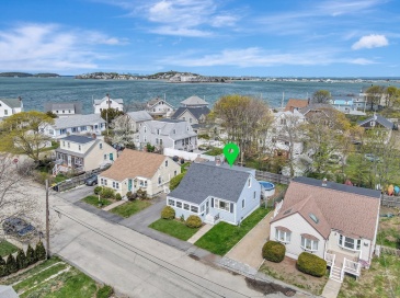 5 G Street, Hull, Massachusetts, 3 Bedrooms Bedrooms, 6 Rooms Rooms,2 BathroomsBathrooms,Residential,For Sale,G Street,73513911