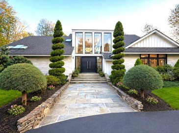 34 Tennyson, Longmeadow, Massachusetts, 4 Bedrooms Bedrooms, 12 Rooms Rooms,5 BathroomsBathrooms,Residential,For Sale,Tennyson,73513636