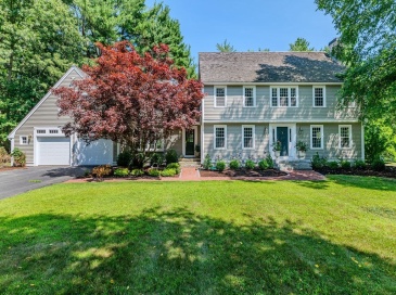 152 Prospect St, Hingham, Massachusetts, 4 Bedrooms Bedrooms, 10 Rooms Rooms,3 BathroomsBathrooms,Residential,For Sale,Prospect St,73499435
