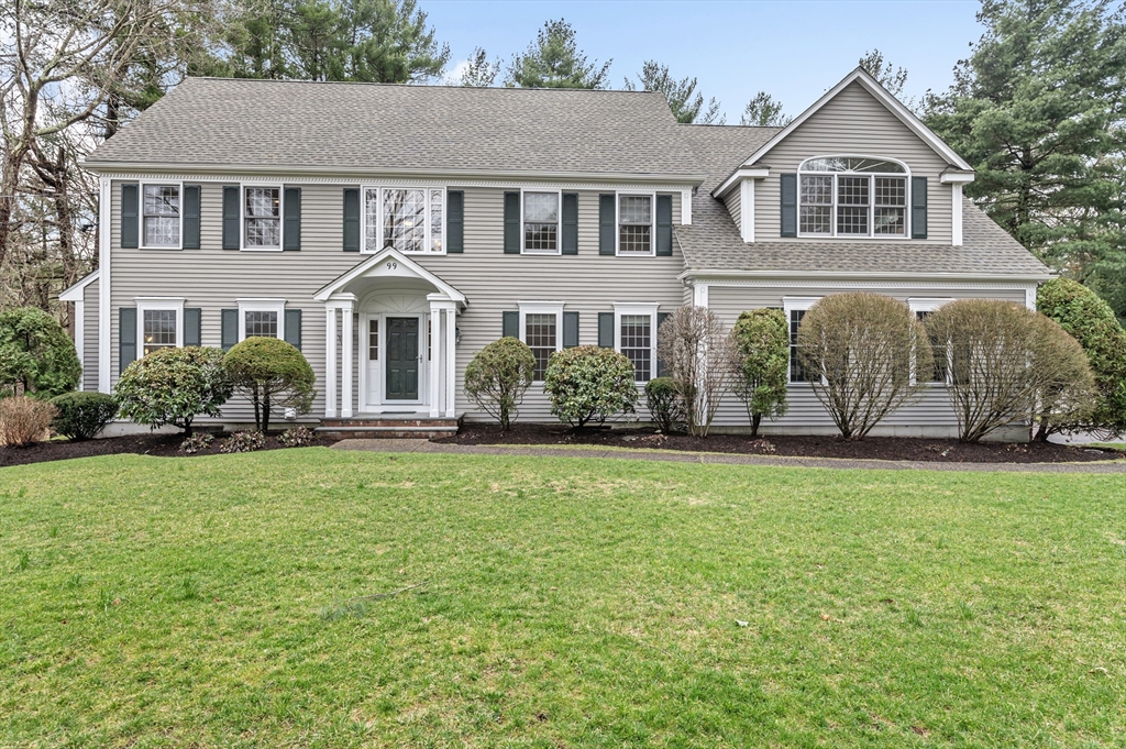 99 Hartford Street, Medfield, Massachusetts, 5 Bedrooms Bedrooms, 14 Rooms Rooms,4.5 BathroomsBathrooms,Residential,For Sale,Hartford Street,73497728