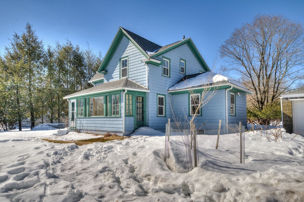 44 Hope, Seekonk, Massachusetts, 4 Bedrooms Bedrooms, 9 Rooms Rooms,2 BathroomsBathrooms,Residential,For Sale,Hope,73483694