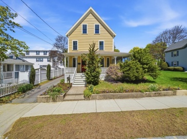 159 Broadway, Wakefield, Massachusetts, 4 Bedrooms Bedrooms, 7 Rooms Rooms,1.5 BathroomsBathrooms,Residential,For Sale,Broadway,73513554