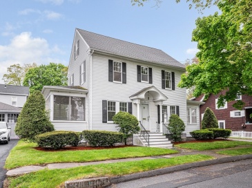 46 Lura Street, Lowell, Massachusetts, 4 Bedrooms Bedrooms, 9 Rooms Rooms,1.5 BathroomsBathrooms,Residential,For Sale,Lura Street,73521046