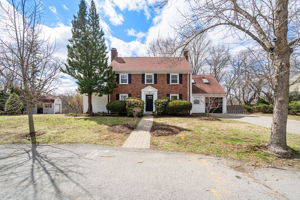 43 Palmer Rd, Newton, Massachusetts, 3 Bedrooms Bedrooms, 8 Rooms Rooms,2.5 BathroomsBathrooms,Residential,For Sale,Palmer Rd,73497813