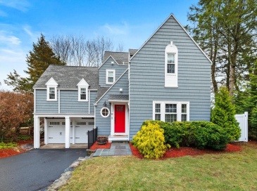 12 Tower Rd, Lexington, Massachusetts, 4 Bedrooms Bedrooms, 10 Rooms Rooms,3.5 BathroomsBathrooms,Residential,For Sale,Tower Rd,73497488