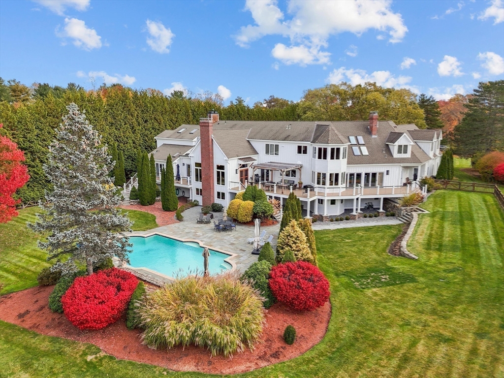 5 Pegan Lane, Natick, Massachusetts, 5 Bedrooms Bedrooms, 13 Rooms Rooms,5 BathroomsBathrooms,Residential,For Sale,Pegan Lane,73500884