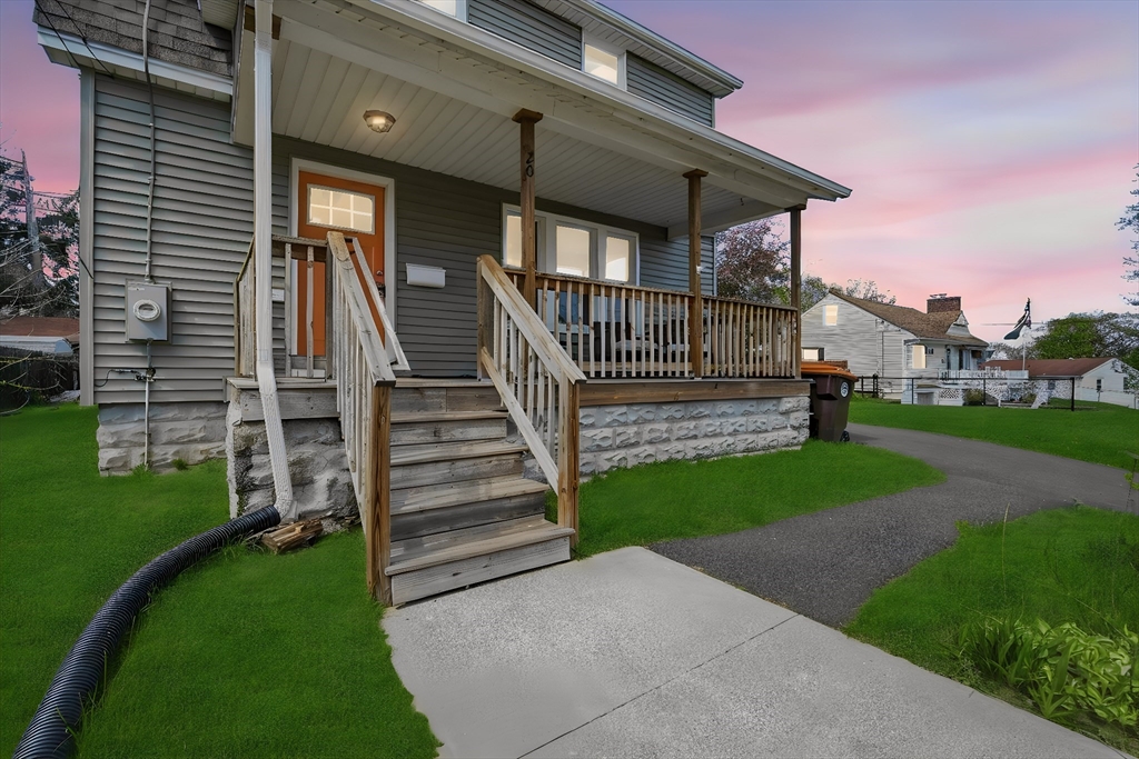 20 Ottawa St, Agawam, Massachusetts, 3 Bedrooms Bedrooms, 6 Rooms Rooms,1.5 BathroomsBathrooms,Residential,For Sale,Ottawa St,73464102