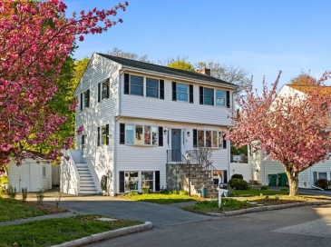 12 Mammola Way, Medford, Massachusetts, 4 Bedrooms Bedrooms, 7 Rooms Rooms,3 BathroomsBathrooms,Residential,For Sale,Mammola Way,73516926