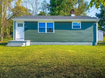 41 Loretta St, Springfield, Massachusetts, 2 Bedrooms Bedrooms, 5 Rooms Rooms,1 BathroomBathrooms,Residential,For Sale,Loretta St,73519553 41 Loretta St, Springfield, Massachusetts, 2 Bedrooms Bedrooms, 5 Rooms Rooms,1 BathroomBathrooms,Residential,For Sale,Loretta St,73519553