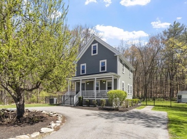 203 Main St, Acton, Massachusetts, 3 Bedrooms Bedrooms, 8 Rooms Rooms,2 BathroomsBathrooms,Residential,For Sale,Main St,73509057